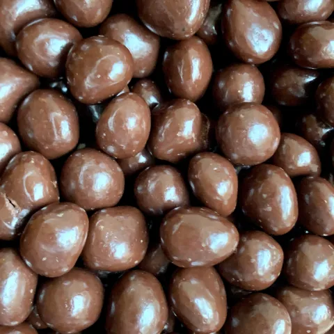 Nobilis étcsokoládés meggydrazsé